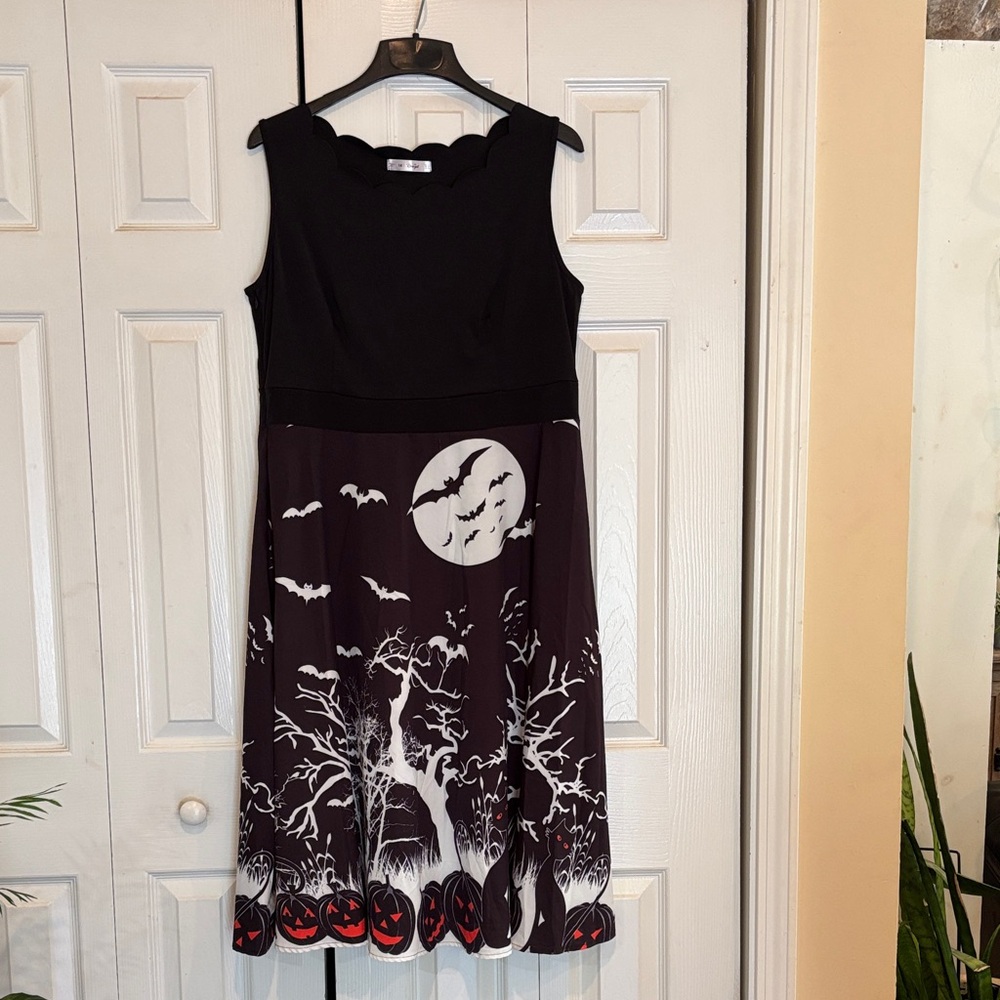 Rosegal Black and White Halloween Midi Dress. Size 1x